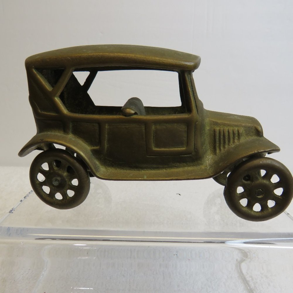 VTG Solid Brass Early Model Ford Automobile